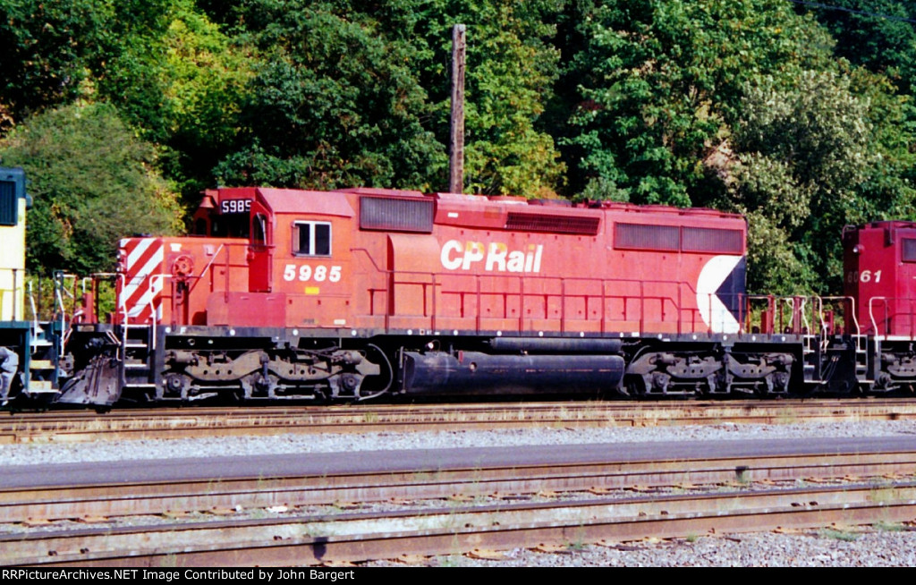 CP 5985 SD40-2